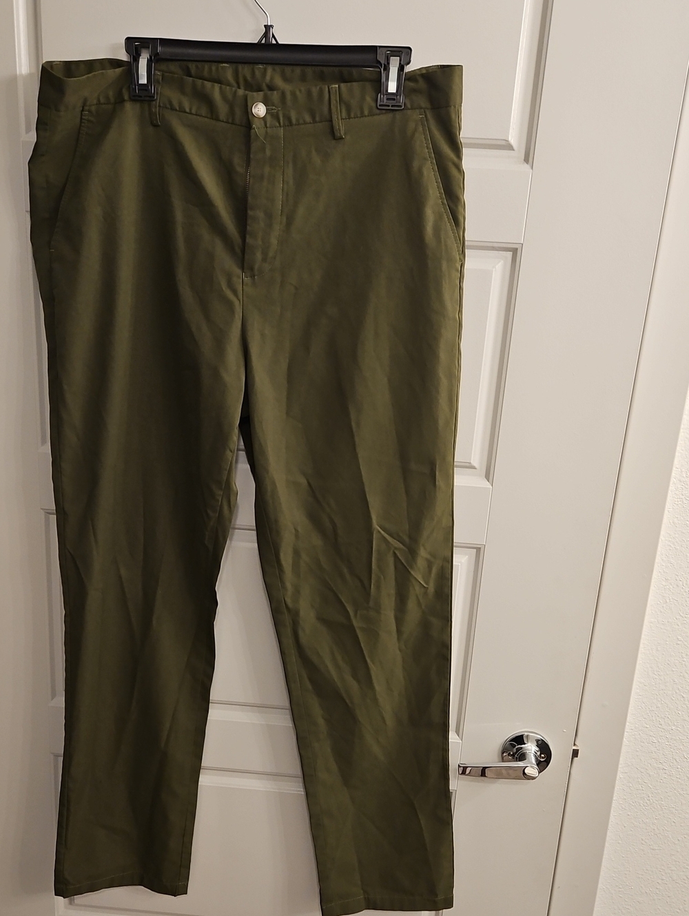 SHEIN Men's Olive Green Straight Chino Pants